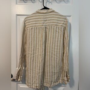 GAP Women’s Tan and White Striped Casual Shirt